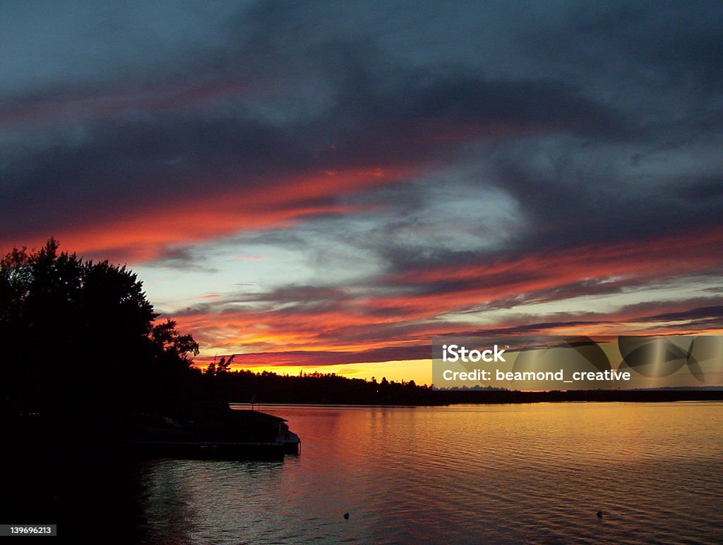 Autunno tramonto I - Foto stock royalty-free di Acqua