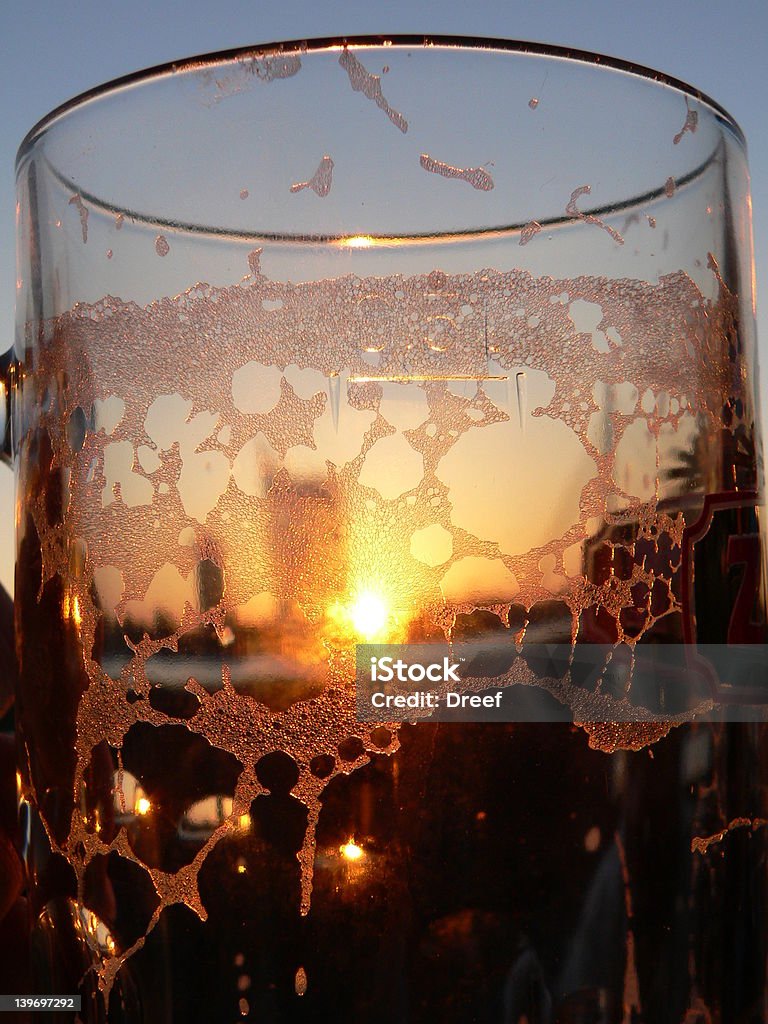 Pusta szklanka piwa - Zbiór zdjęć royalty-free (Alkohol - napój)