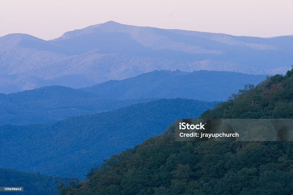 BLUE RIDGE PARKWAY NAHE MOUNT MITCHELL 4 - Lizenzfrei Blue Ridge Parkway - Gebirge Appalachian Mountains Stock-Foto