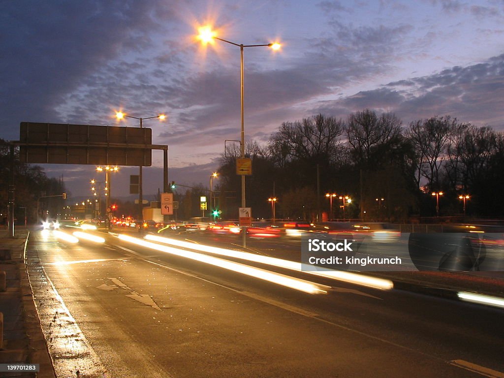 Rush Hour am Abend - Lizenzfrei Abenddämmerung Stock-Foto