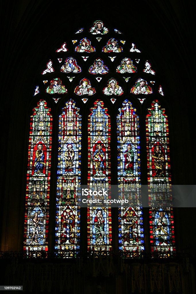 Vitrales ventana de - Foto de stock de Arco - Característica arquitectónica libre de derechos