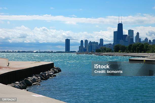 シカゴの街並み - かすみのストックフォトや画像を多数ご用意 - かすみ, イリノイ州, ウォーターフロント