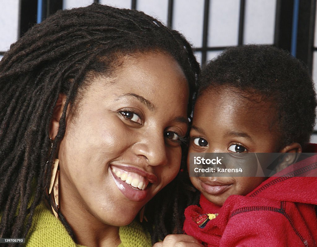 Nahaufnahme von Mutter und Kind - Lizenzfrei 12-17 Monate Stock-Foto