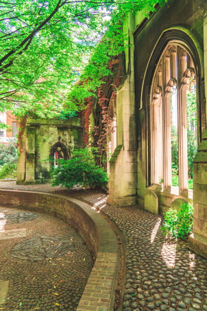 istock St. Dunstan in the East Courtyard, London 1397080077