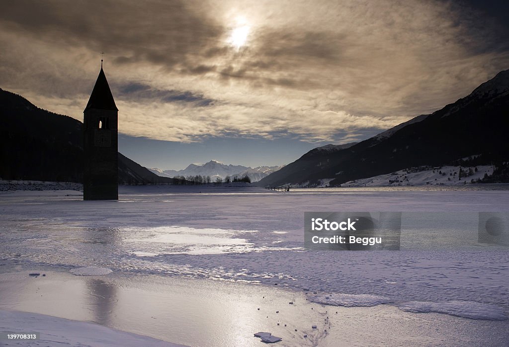 Bell Tower - Foto de stock de Agua libre de derechos