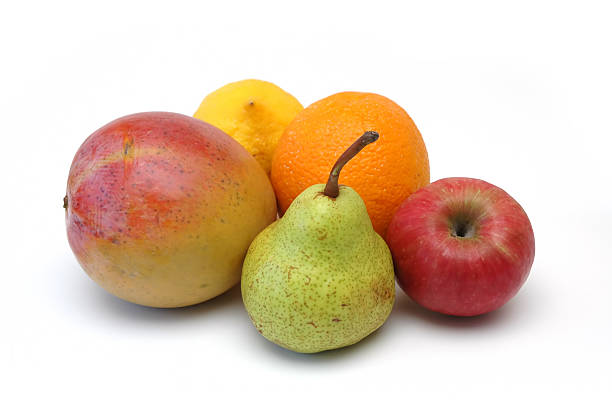 frutas serie 4 - comparison apple orange isolated fotografías e imágenes de stock