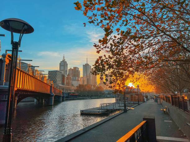 istock Beautiful Autumn Morning in Melbourne 1397104507