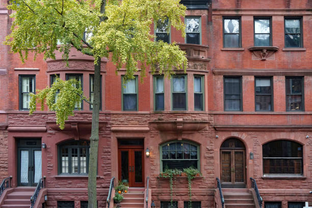 istock New York with classic brownstone buildings 1397105997