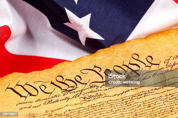 Costituzione - Fotografie stock e altre immagini di 2000-2009 - 2000-2009, Bandiera, Bandiera degli Stati Uniti