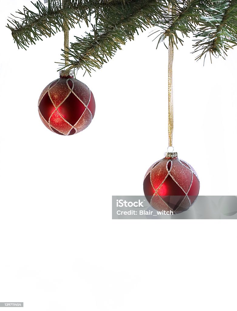 Paio di palle di Natale rosse con spazio per scrivere - Foto stock royalty-free di Albero