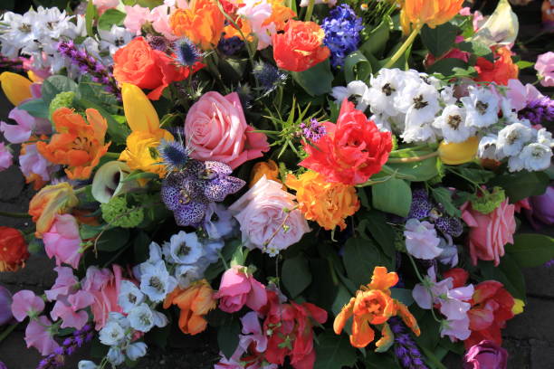 istock Colorful wedding flowers 1397115152