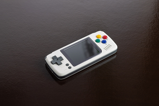 portable video game console to emulate retro games