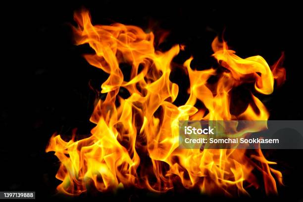Api Api Abstrak Api Api Di Latar Belakang Hitam Foto Stok - Unduh ...