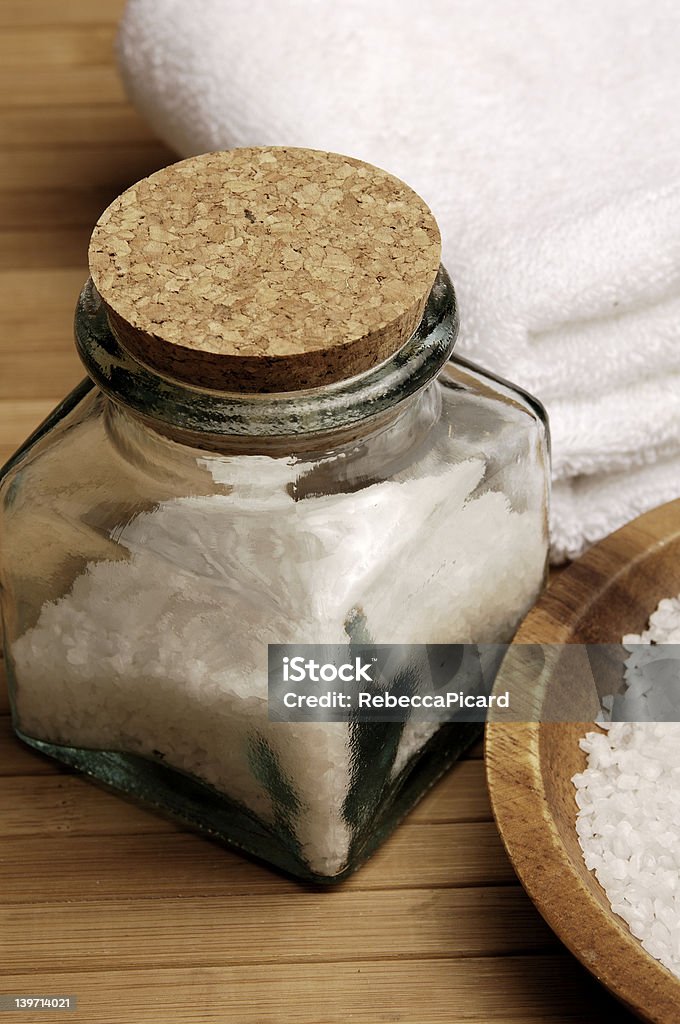 Jar/Sea Salt - 로열티 프리 대나무-재료 스톡 사진