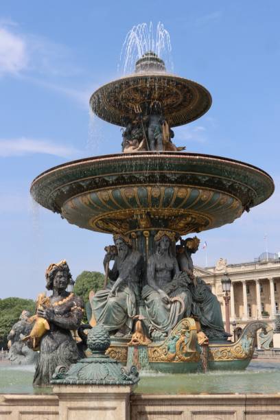 istock The fountain, concorde place 1397205219
