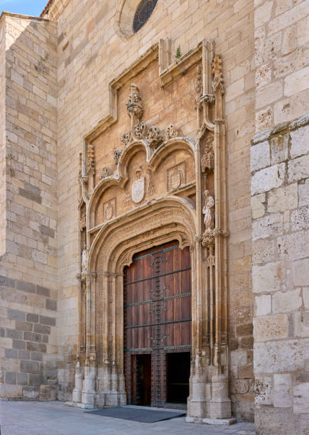 Cathedral of Saints Justo and Pastor, Alcala de Henares. Region of Madrid, Spain. Portal on the western facade of the Magistral Cathedral of Saints Justo and Pastor. Alcala de Henares, Region of Madrid, Spain. alcala de henares stock pictures, royalty-free photos & images