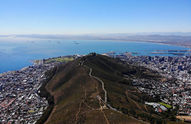 istock Tourism Numbers Increase In Cape Town 1397337566