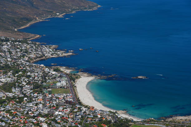 istock Tourism Numbers Increase In Cape Town 1397337872