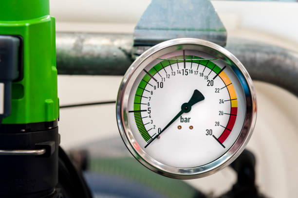 istock Close-up of industiral machine pressure indicator 1397363976