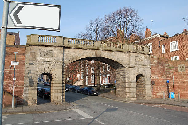 istock Stone Arch Bridge In A Roman Wall 139736871