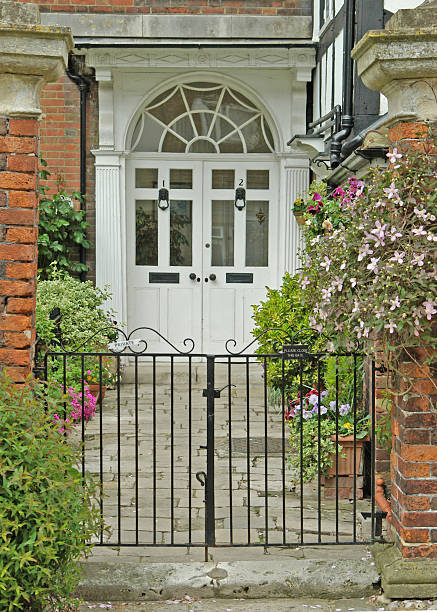 istock victorian entrance door 139738215