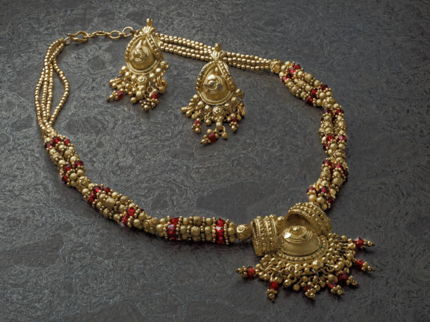 istock One Gram Gold Jewellery sets Studio shot Lokgram Kalya 1397391977