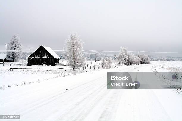 Winterszene Stockfoto und mehr Bilder von Agrarbetrieb - Agrarbetrieb, Arrangieren, Auffahrt