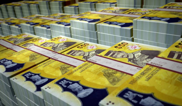 istock Brunei dollar money banknotes pack 3d illustration 1397411648