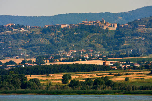 istock Lago Trasimeno, Umbria. Paesaggio 1397412731