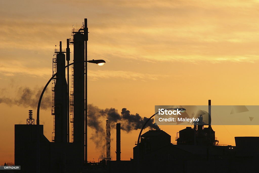 Industrial Horizonte do sol à noite - Royalty-free Abastecer Foto de stock