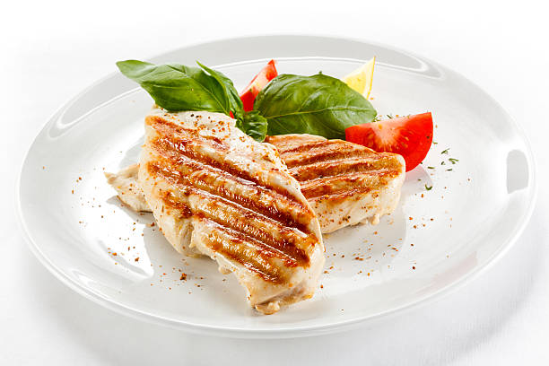 구운 고기 및 야채 - grilled chicken chicken plate grilled 뉴스 사진 이미지