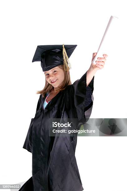 Adolescent Baut Eine Zukunft In Der Ausbildung Stockfoto und mehr Bilder von Abendkleid - Abendkleid, Akademischer Abschluss, Auge