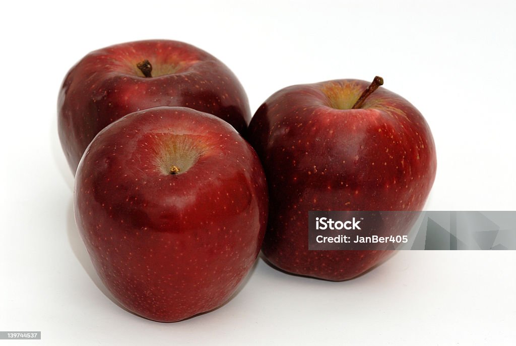 Trois pommes rouge - Photo de Aliment libre de droits