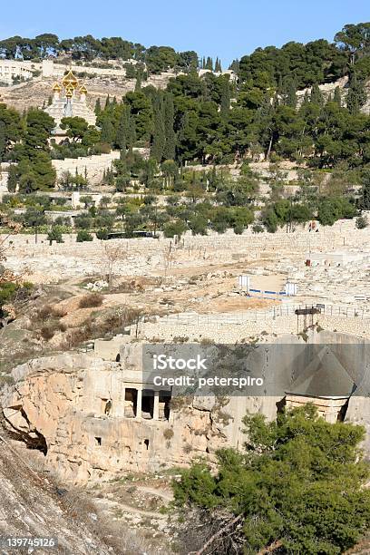 Jerusalém Monte Das Oliveiras - Fotografias de stock e mais imagens de Monte das Oliveiras - Monte das Oliveiras, Maria Madalena, Arcaico