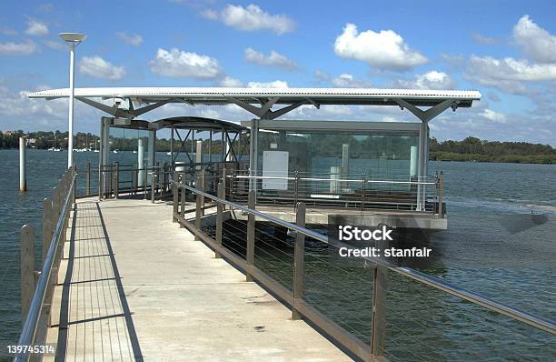 Baciare Punto Terminal Traghetti Sul Fiume Parramatta - Fotografie stock e altre immagini di Acqua