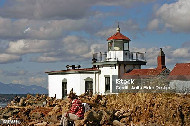 Lighthouse Stockfoto und mehr Bilder von Außenaufnahme von Gebäuden - Außenaufnahme von Gebäuden, Entdeckung, Erwachsene Person