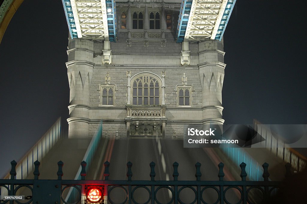 UP! London_Tower Bridge - Foto de stock de Exterior royalty-free