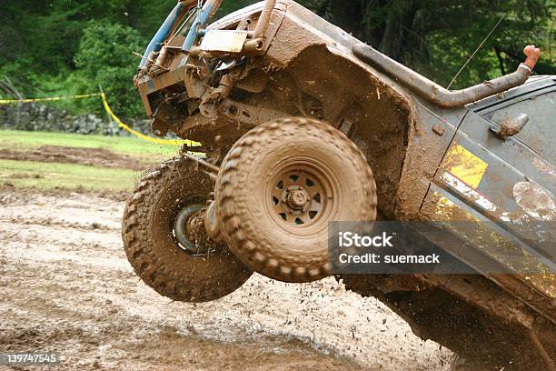 Poza Roading Dreszczyk Emocji - zdjęcia stockowe i więcej obrazów 4x4 - 4x4, Błoto, Czynność