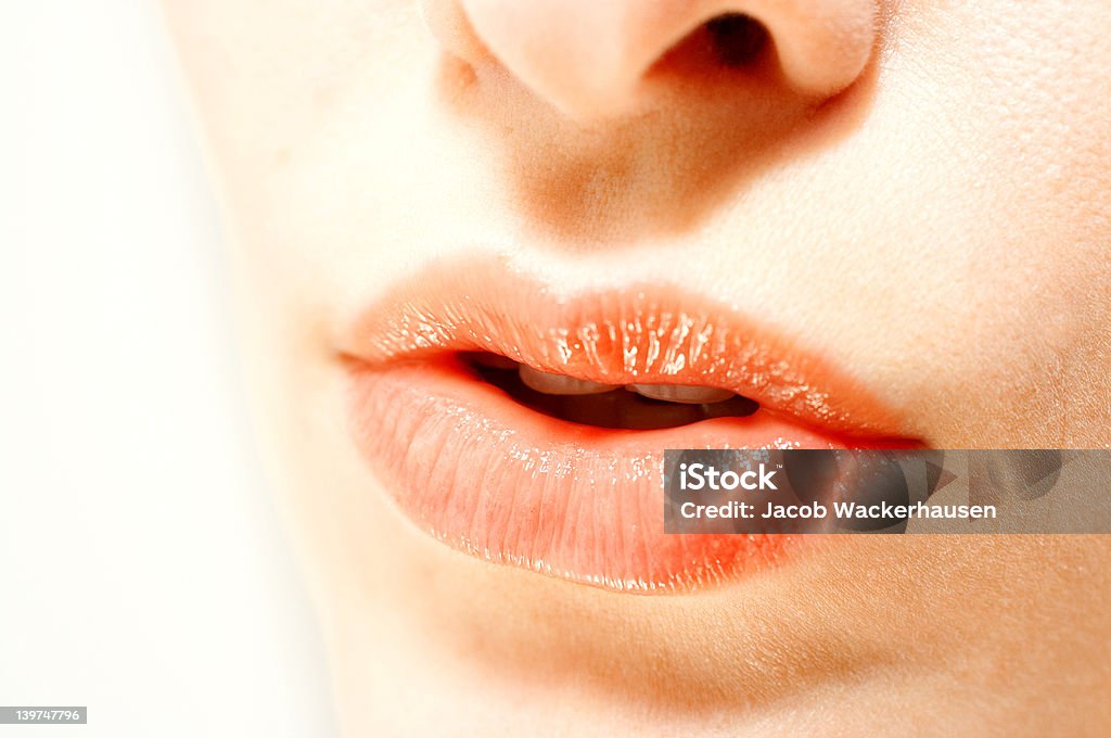 Close-up of женщина's губы - Стоковые фото Губы человека роялти-фри