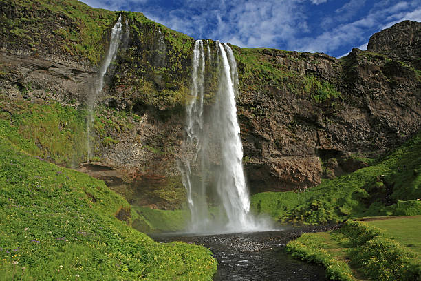 istock Seljalandsfoss waterfall in southern Iceland 139748281