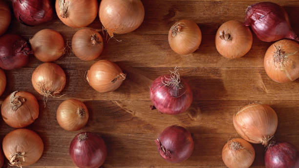 赤と甘いタマネギ - sweet onion ストックフォトと画像