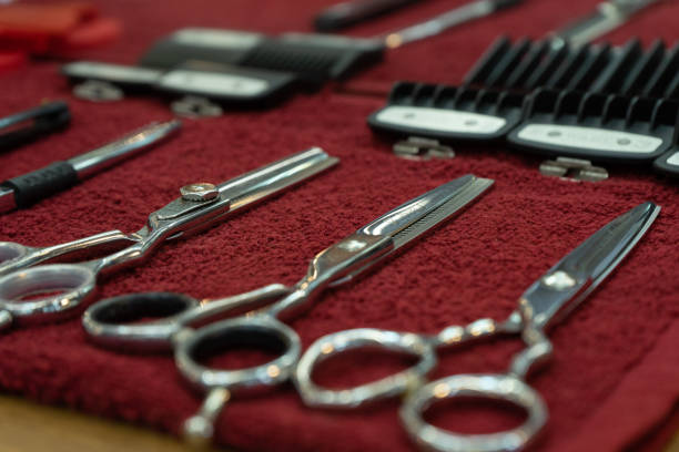 istock haircut scissors and shaver nozzles 1397539995