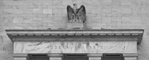 istock Inflation - Federal Reserve 1397544042