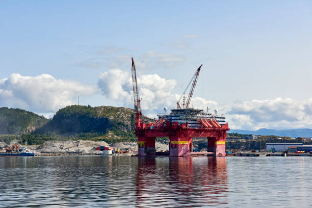 istock Oil drilling platform in the Norwegian Sea. 1397545917