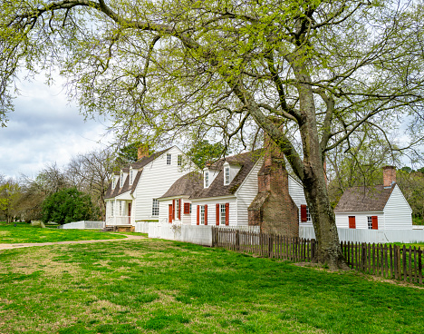 A beautiful colonial style house and front yard in historic Williamsburg, Virginia