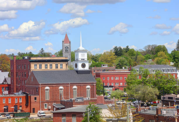 Spring in Nashua, New Hampshire Nashua is a city in southern New Hampshire, United States. It is the second-largest in northern New England after nearby Manchester nashua new hampshire stock pictures, royalty-free photos & images