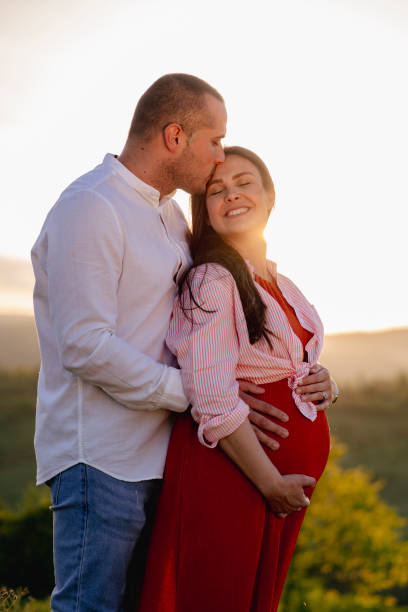 istock Couple in love outdoor 1397693318