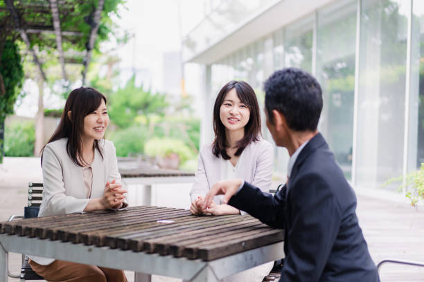 istock Business people having a working lunch 1397697141