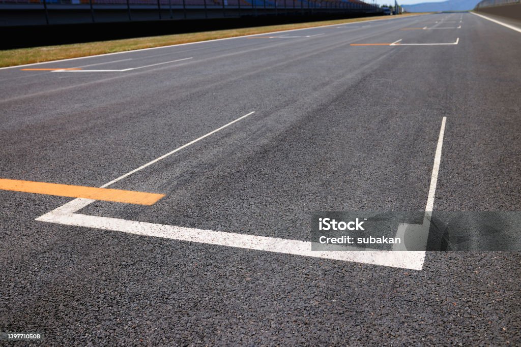 open-wheel single-seater open-wheel single-seater racing car Race Track Side Lines open-wheel single-seater open-wheel single-seater racing car Race Track Starting Grid Motor Racing Track Stock Photo