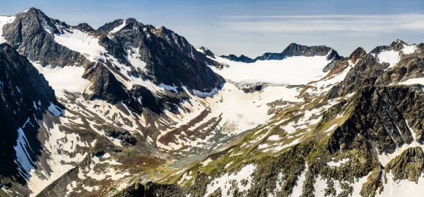 Panoramic view over Alpeiner Ferner glacier with Ruderhofspitze mountain in Stubai Alps. Panoramic view over Alpeiner Ferner glacier with Ruderhofspitze mountain in Stubai Alps. neustift im stubaital stock pictures, royalty-free photos & images